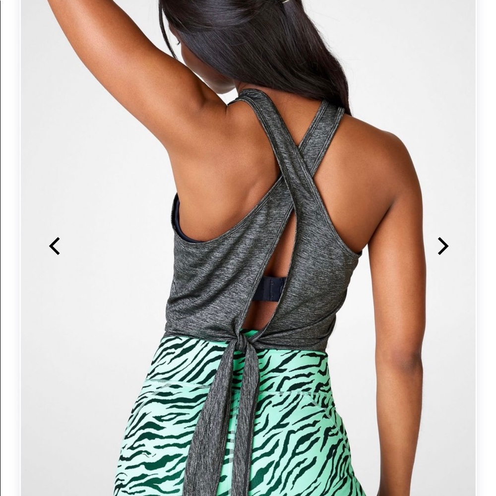 Fabletics Bea Tank - Picture 2 of 2